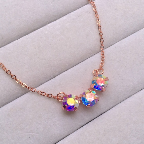 Aurora Borealis + Rose Gold Crystal Bar Necklace - Picture 5 of 8